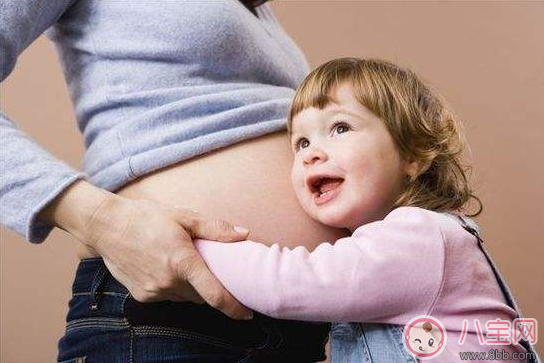 孕早期胎教要注意些什么    早期胎教注意事项