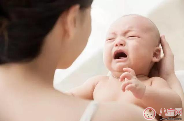 宝宝|宝宝总是哭闹是为什么不是因为饿了困了竟然是因为这个