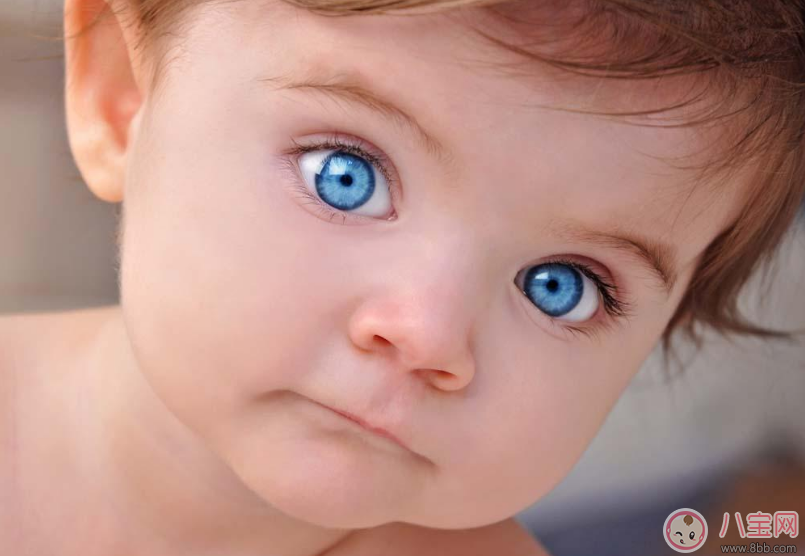 宝宝眼睛有好多眼屎需要马上就医 宝宝哪些情况千万不能耽搁