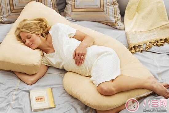 孕妇枕头有用吗 2017孕妇枕头怎么选择