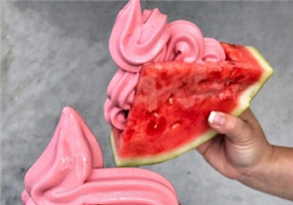 夏季解暑神器 自制西瓜冰淇淋