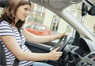 怀孕期间开车怎么办 孕妇开车注意事项