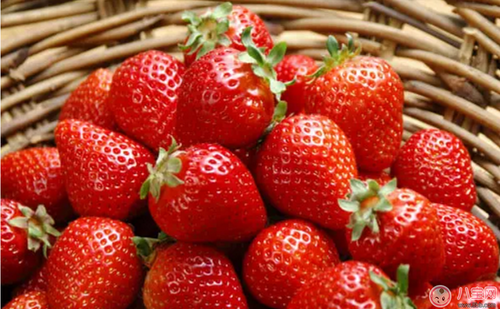 孕期可以吃草莓吗  吃草莓的注意事项