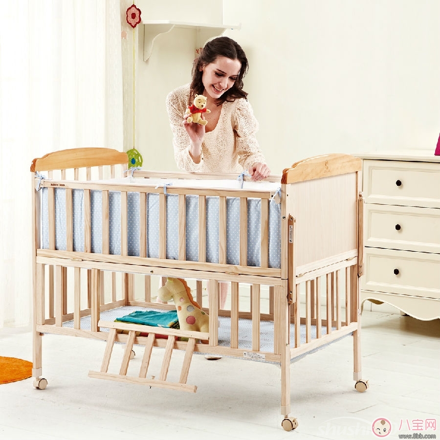 婴儿床摆放位置 如何保证宝宝安全