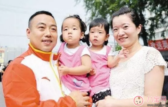 刘国梁教女儿高尔夫获世界亚军！父母如何成为孩子的榜样