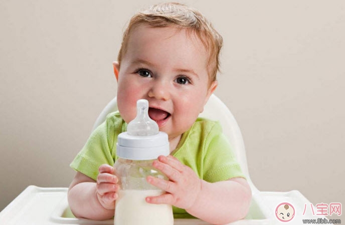 中国宝宝奶粉营养和外国宝宝奶粉营养有什么不同 奶粉配方选购知识
