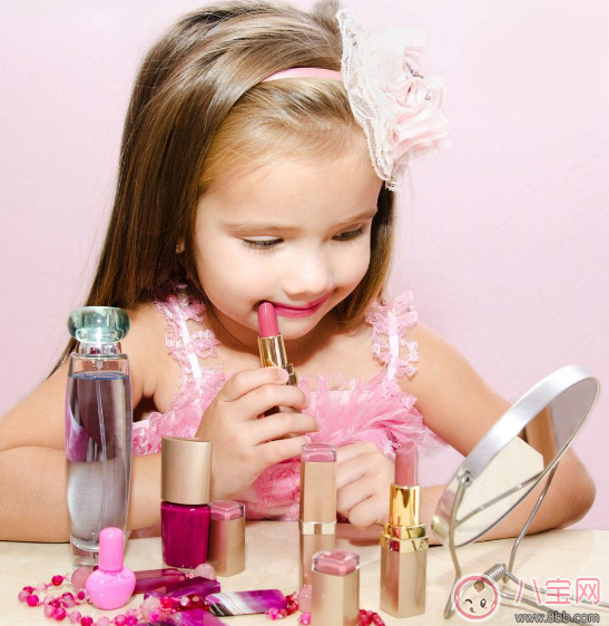 孩子要表演怎么化妆好 正确给孩子化妆步骤