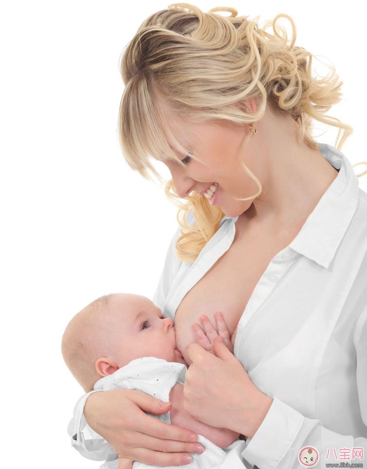 婴儿爱咬乳头的原因 幼儿爱咬乳头如何纠正