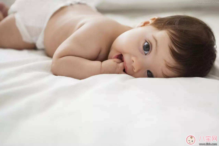 一岁宝宝缺钙的症状是什么 怎么给一岁宝宝补钙