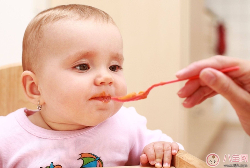 宝宝缺钾的症状是怎么引起的 儿童缺钾应该吃什么