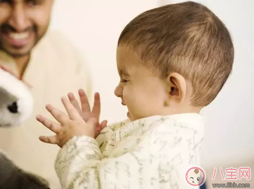 孩子吃手指会影响长牙齿吗 怎么让孩子改掉吃手指的习惯