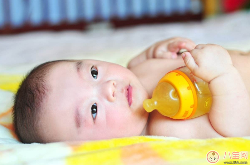 宝宝喝汤可以代替水吗 哪些时候补充水最好