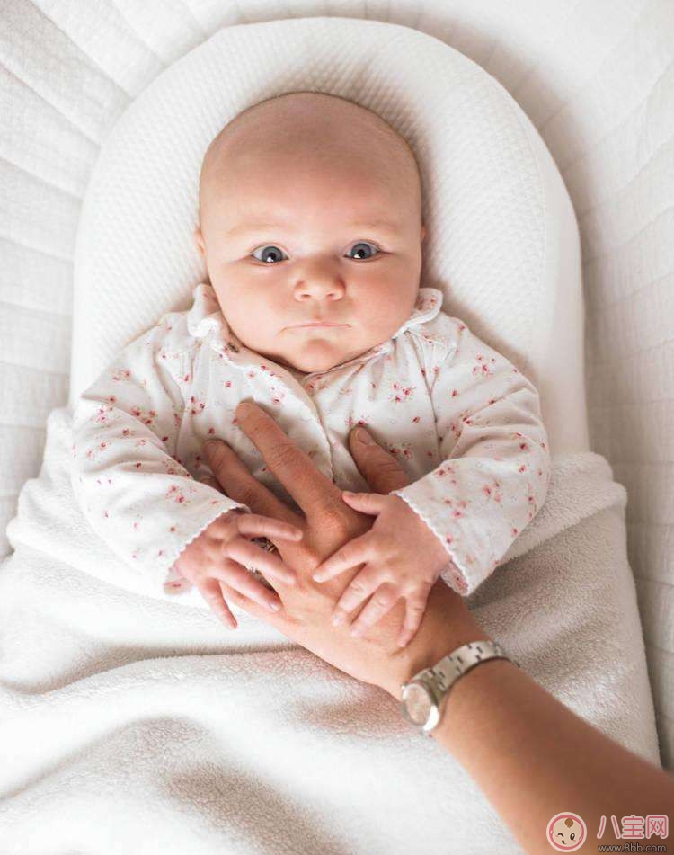 婴儿摇篮尺寸大小有影响吗 如何正确安装使用婴儿摇篮