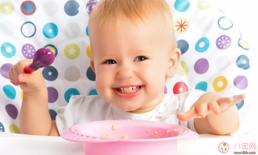 妈妈给宝宝喂饭要注意什么 怎么给孩子吃饭才是正确的