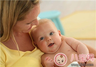 什么是宝宝快乐的迹象 如何养育快乐的宝宝