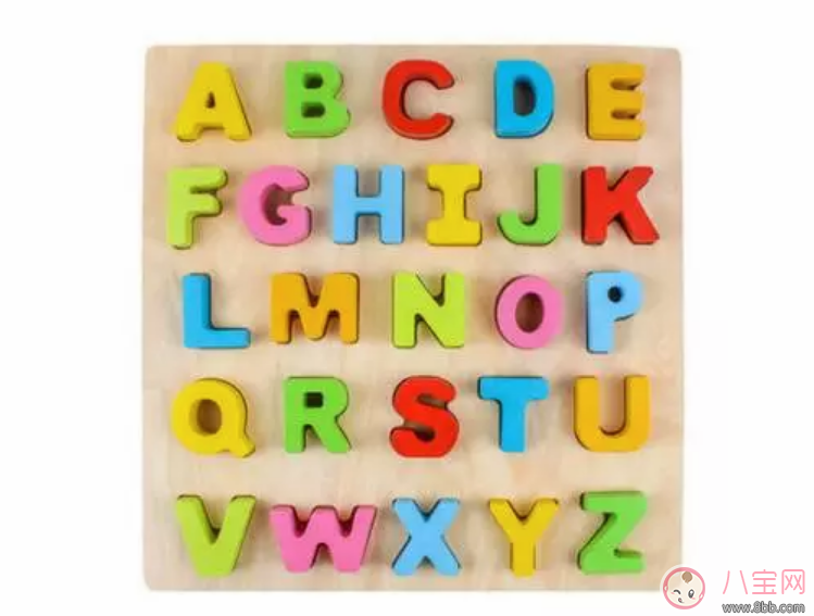 玩字母拼拼看哪款产品比较好 可来赛益智早教拼图板有几种玩法