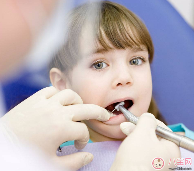 孩子的乳牙经常疼怎么办 哪些因素会让孩子的牙齿疼