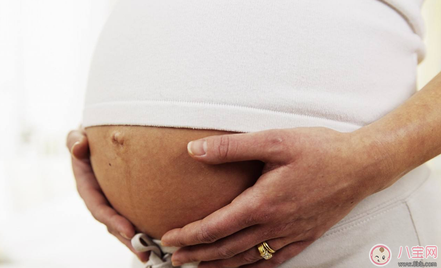 胎儿最喜欢妈妈怎么摸肚子 正确抚摸孕肚方法