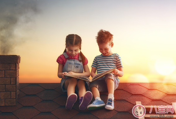 孩子喜欢阅读有哪些好处 父母该如何培养孩子的阅读习惯