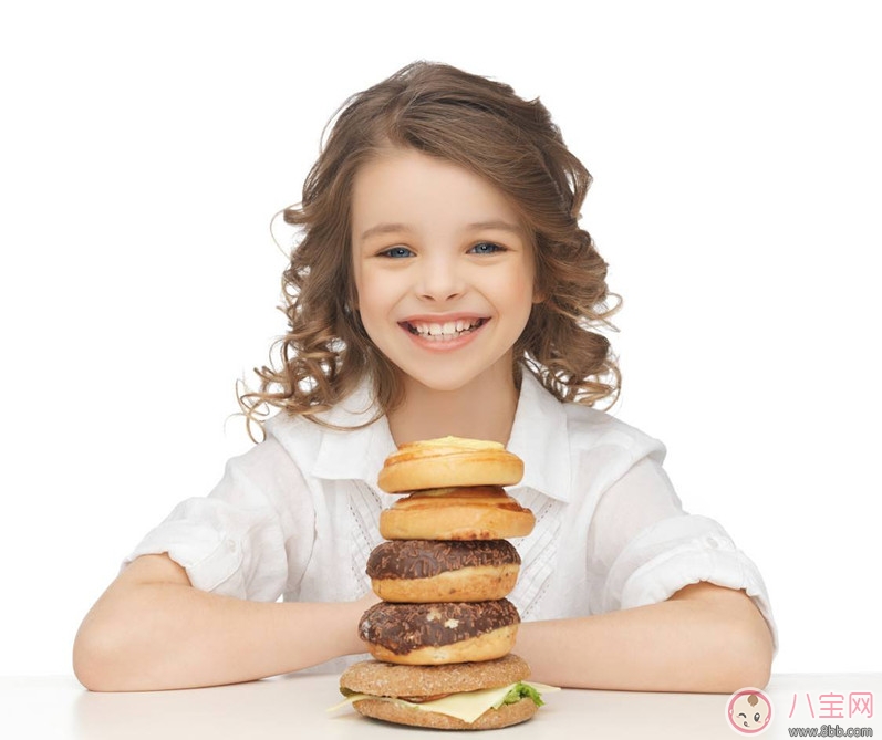 怎么让幼童健康吃零食 如何改善孩童吃零食习惯