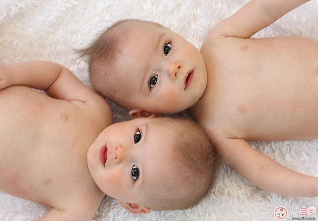 新生儿的长相有哪些变化 哪些因素决定了宝宝的长相的变化