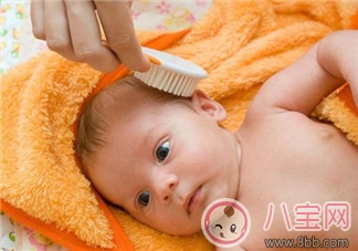 新生儿头皮上的乳痂是什么 如何照顾新生婴儿的皮肤