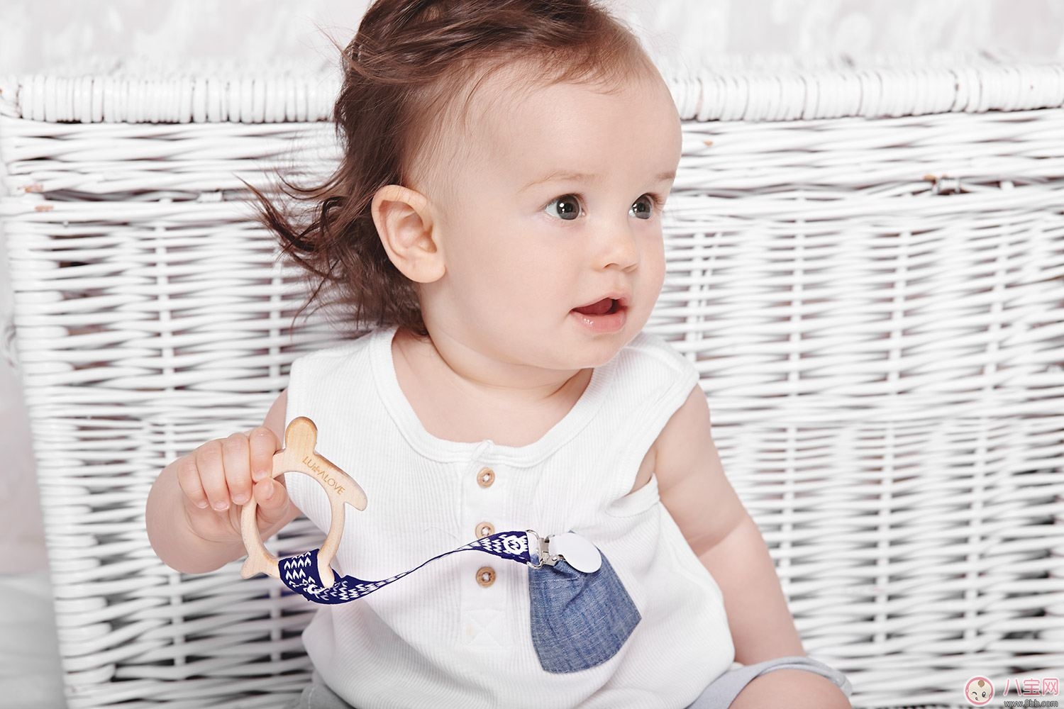 磨牙棒适合多大的宝宝用 如何选择宝宝的磨牙棒