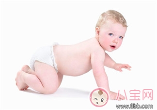 为什么孩子穿纸尿裤会漏尿 穿纸尿裤会影响宝宝排便吗