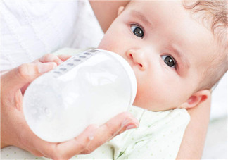 深度水解奶粉有什么特别的 哪种喂养方式适合小宝宝