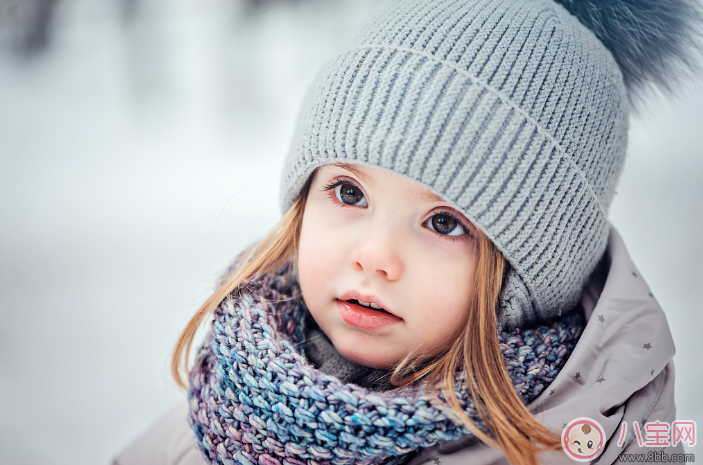 天气变冷给孩子穿几件衣服比较好 怎么让孩子在冬天少生病