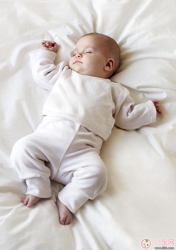 冬季宝宝应该午睡吗 宝宝白天睡觉怎么保证安全