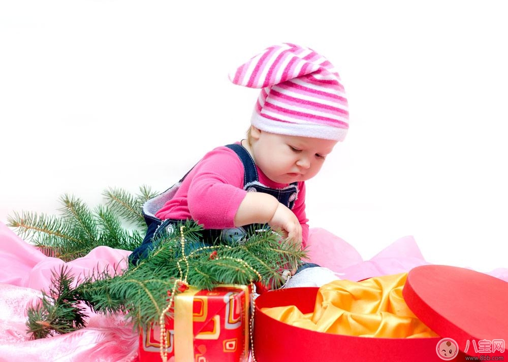 圣诞节给孩子送什么礼物 不同年龄段的孩子适合的礼物有哪些