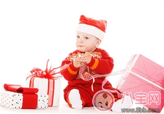 圣诞节出生的宝宝怎么取好听的小名 圣诞节出生的宝宝有寓意的小名