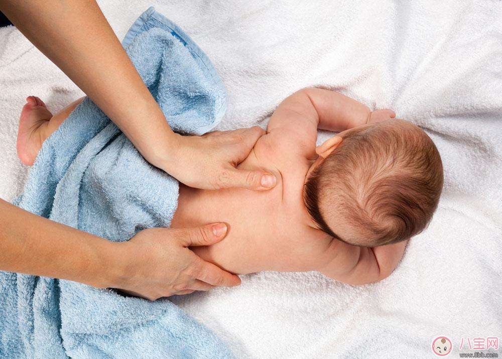 如何给新生儿按摩  怎么给新生儿进行全身按摩