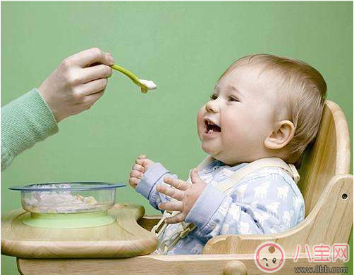 1岁内宝宝加辅食后不能碰的食物