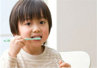 孩子蛀牙太疼怎么办 孩子蛀牙的原因是什么