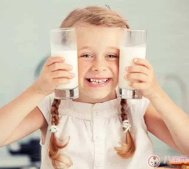 孩子吃奶片真的可以代替喝牛奶吗  吃奶片有哪些注意事项