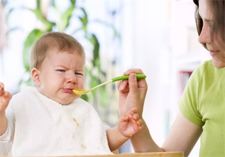 宝宝嘴太刁不吃菜怎么办 怎么让孩子不挑食