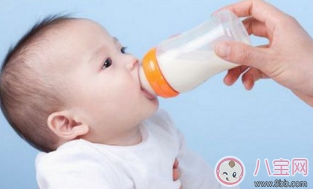 宝宝吃奶粉便秘怎么办  如何正确的预防宝宝吃奶粉便秘