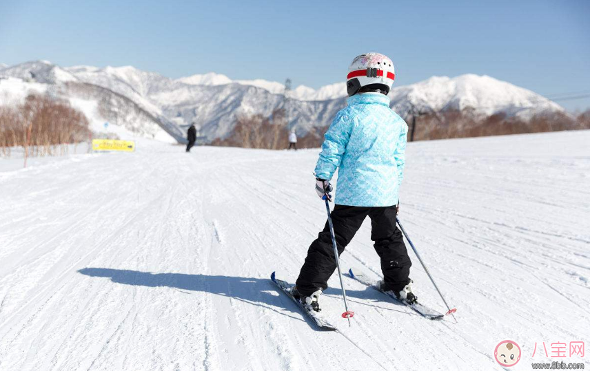 多大的孩子可以滑雪 孩子滑雪要注意哪些问题
