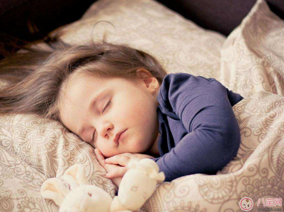 冬天早上孩子不愿起床怎么办 冬季如何改善宝宝赖床