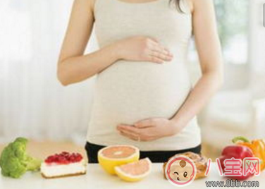 孕妇饿肚子对胎儿有什么影响 孕妇晚上饿了吃什么好