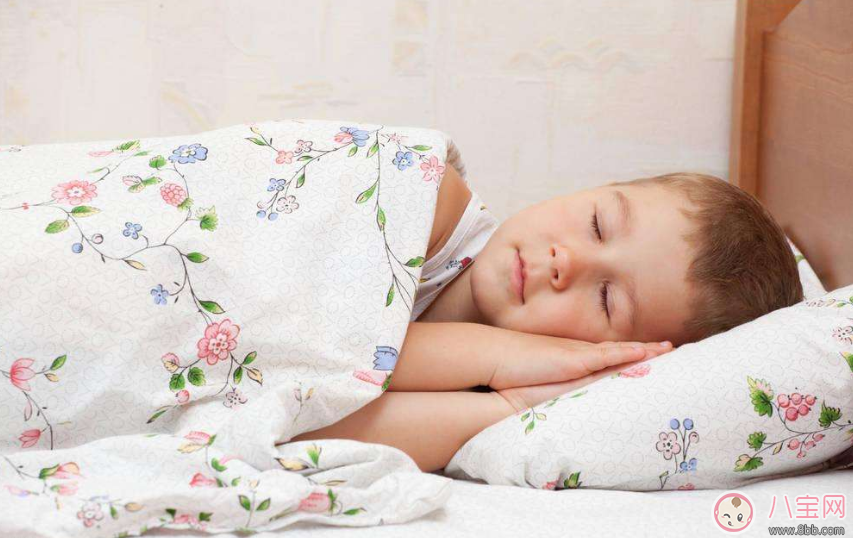 孩子睡觉的时间太晚了怎么办 孩子睡觉时间短怎么帮助他改正