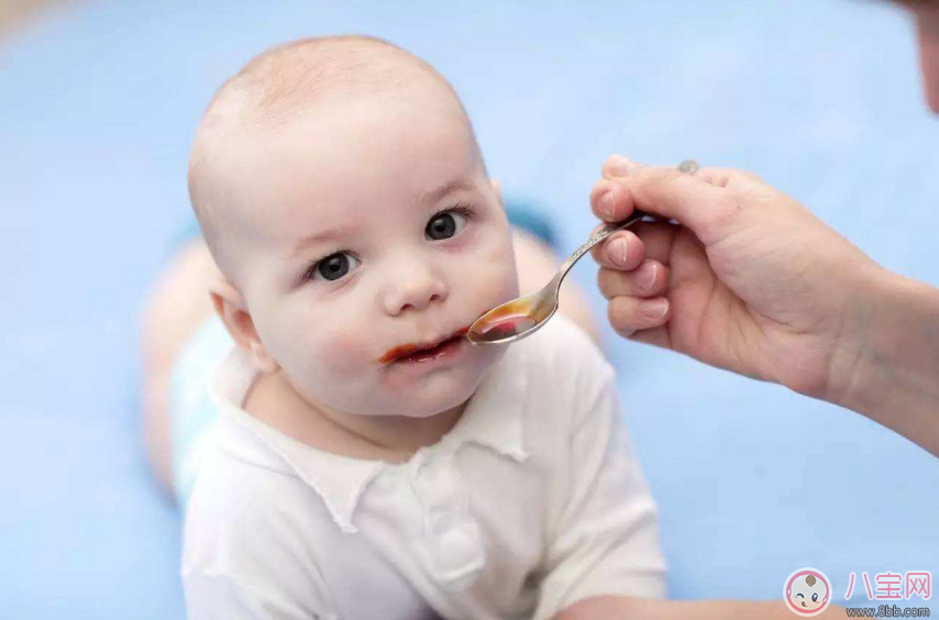 什么时候给宝宝添加辅食比较好 宝宝辅食添加注意事项