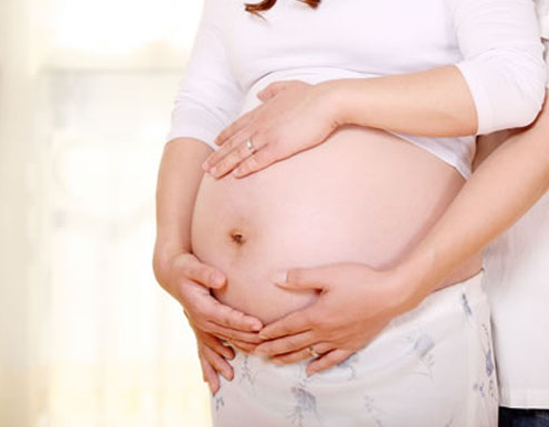 快生孩子前几天征兆有哪些 孕妇什么时候入院待产比较适合