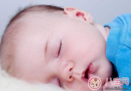 为什么宝宝总是张着嘴 宝宝睡觉张嘴正常吗