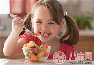 孩子春天吃什么水果好 春季孩子吃水果原则