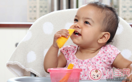 1岁宝宝可以吃芒果吗 多大的小孩可以吃芒果