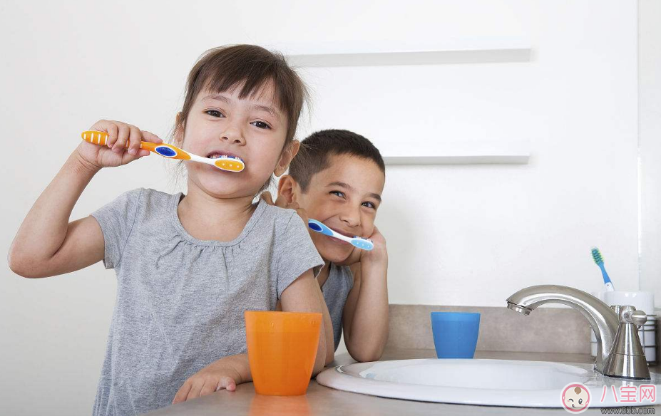 孩子的牙膏应该怎么选择比较好 怎么选择适合孩子的牙膏
