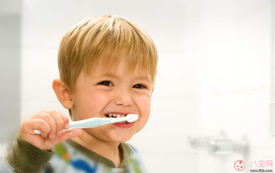 孩子的牙膏应该怎么选择比较好 怎么选择适合孩子的牙膏